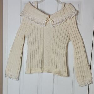 Romwe Elegant Cream Off-Shoulder Sweater with Lace Trim Size Small